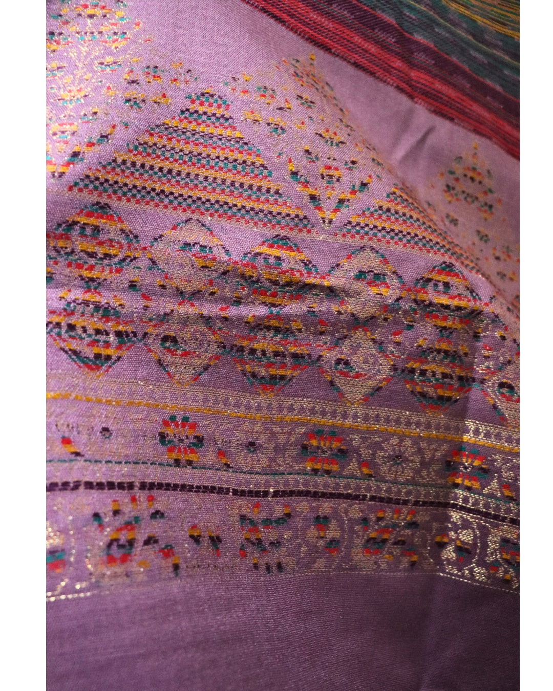 Heera Woolen Suit – Premium Contrast Elegance (Unstitched)