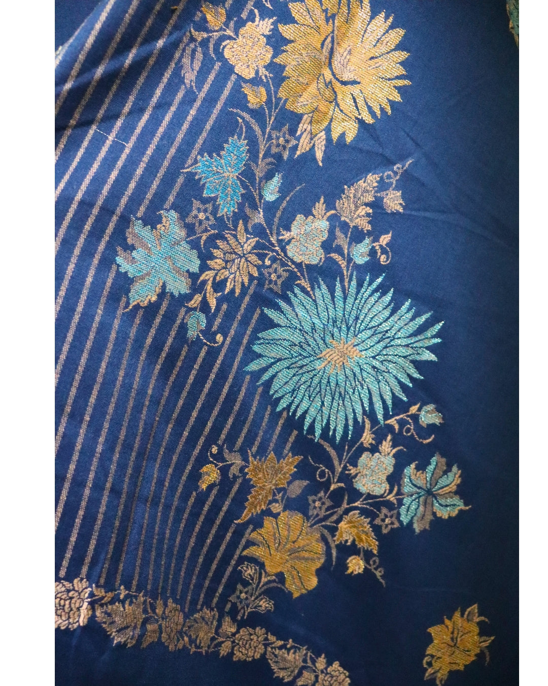 ✨Shimmery Grace Woolen 3-Piece Kurta Set (Unstitched)✨