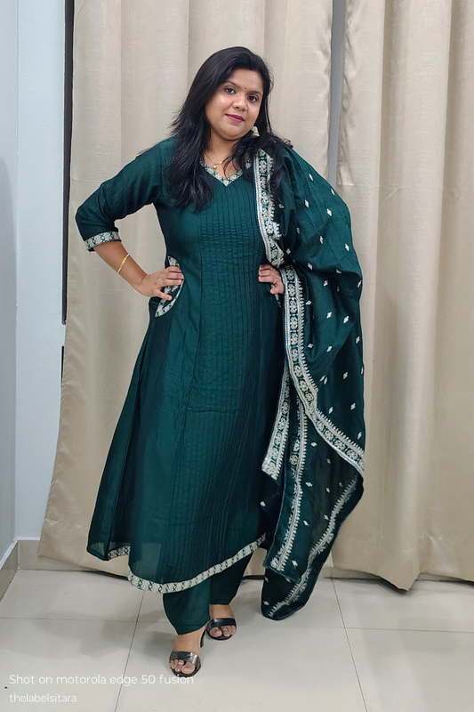 💚Maharani Verde Royal Festive Women Kurta Set | 3-Piece💚