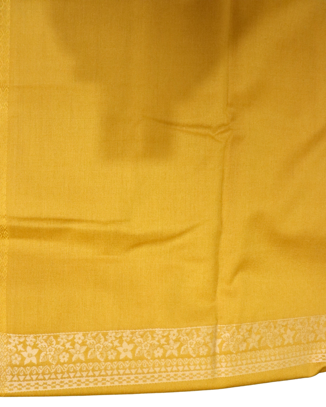 Monochromatic Woolen Unstitched 3-piece Woolen Suit