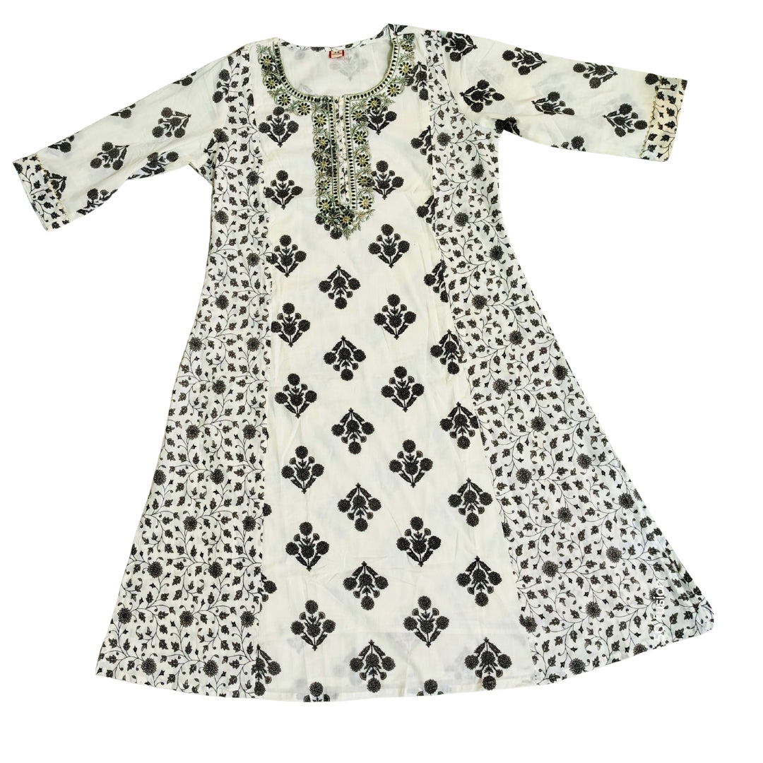 🖤Midnight Petals A-Line Kurta Set | Women 2-Piece✨